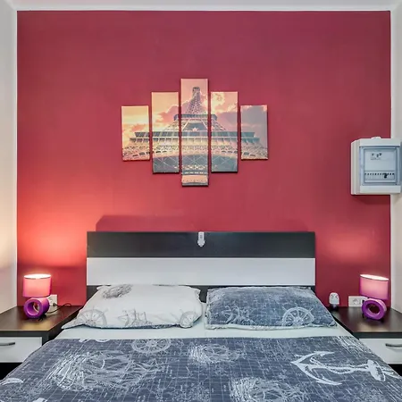 Slavica-new-with Jacuzzi Apartamento