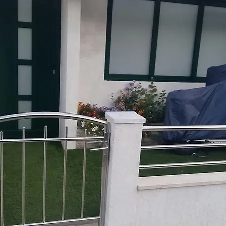 Slavica-new-with Jacuzzi Apartment