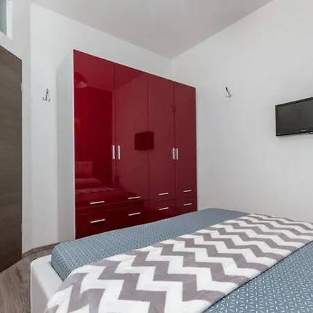 Slavica-new-with Jacuzzi * Спліт